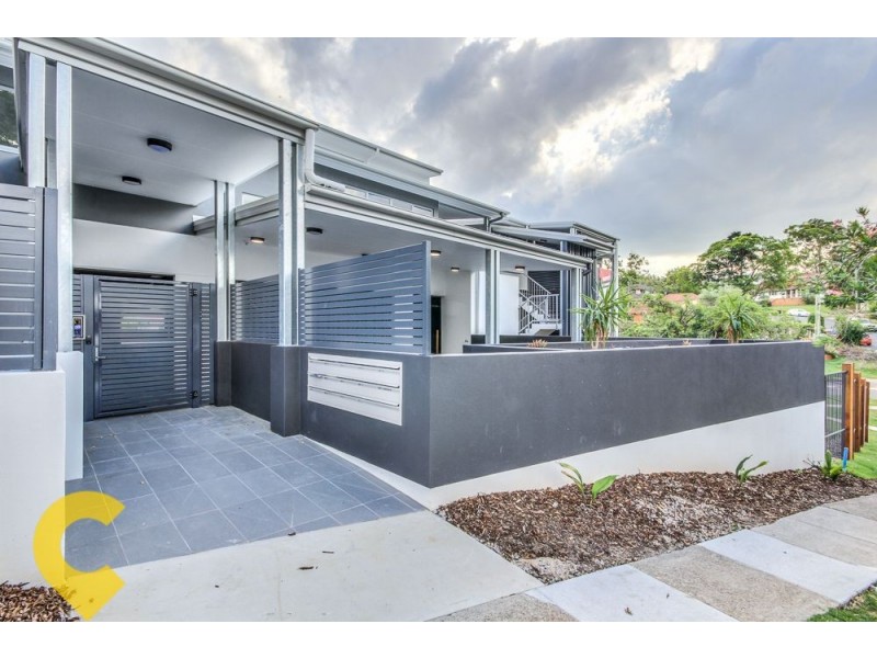 2/96 Dell Road, St Lucia QLD 4067