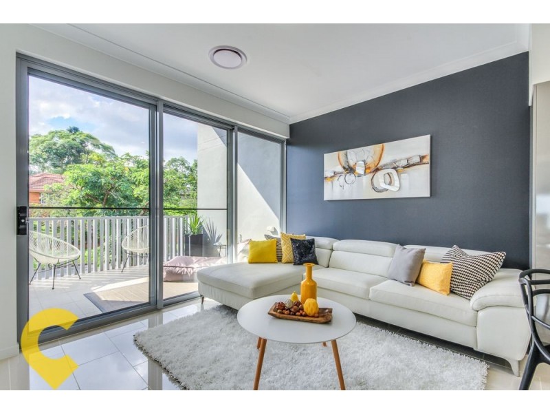 2/96 Dell Road, St Lucia QLD 4067