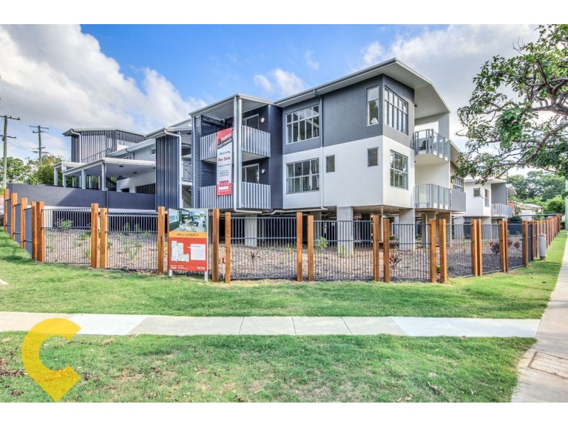 2/96 Dell Road, St Lucia QLD 4067