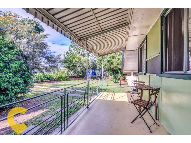 19 Clinton Street, Coopers Plains QLD 4108