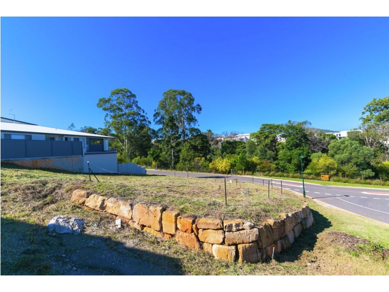 88 Woodland Street, Carindale QLD 4152