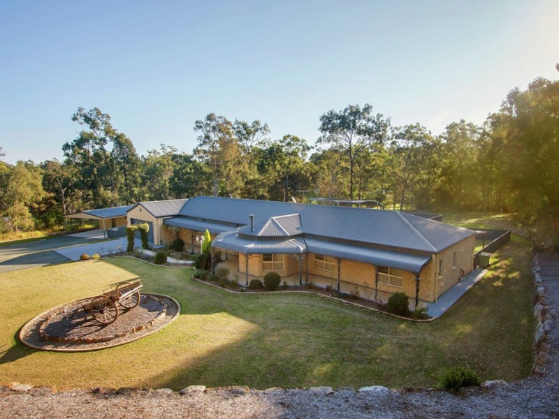 62 Woodend Court, Park Ridge QLD 4125