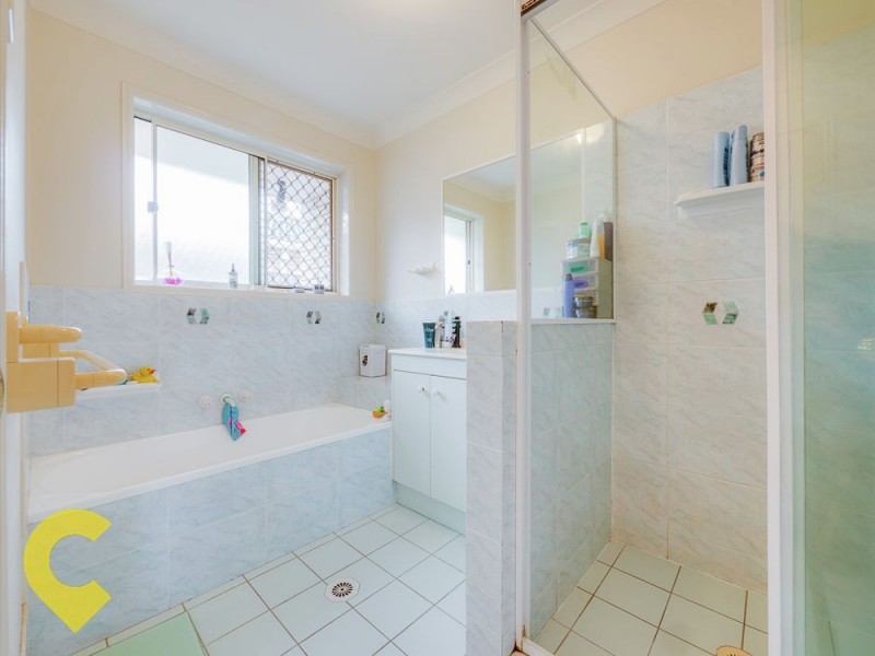 18 Andree Place, Wishart QLD 4122