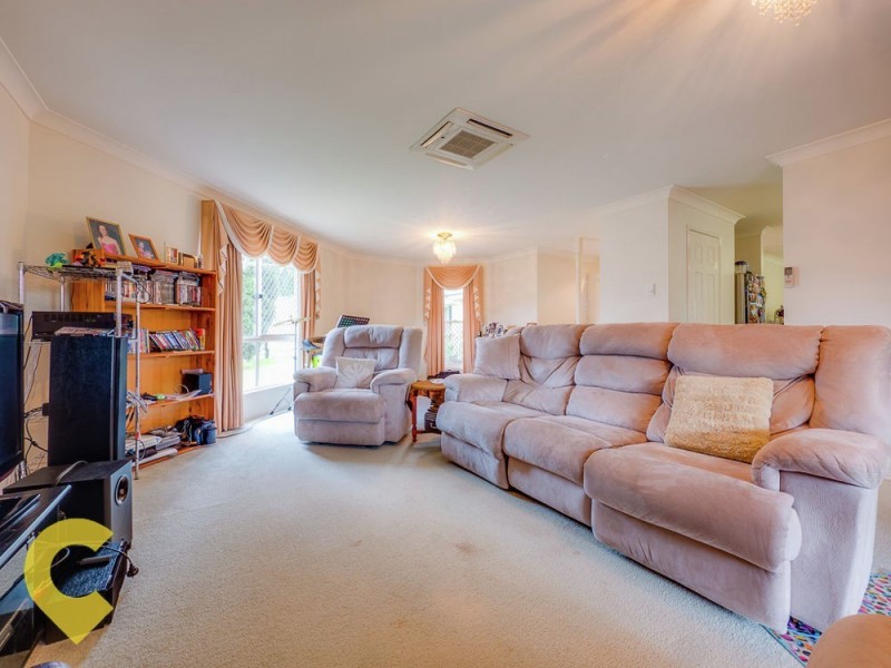 18 Andree Place, Wishart QLD 4122