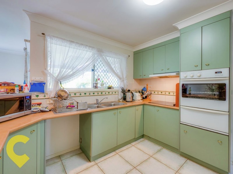 18 Andree Place, Wishart QLD 4122