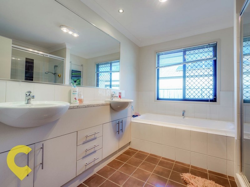 2 Tulloch Street, Bellbird Park QLD 4300