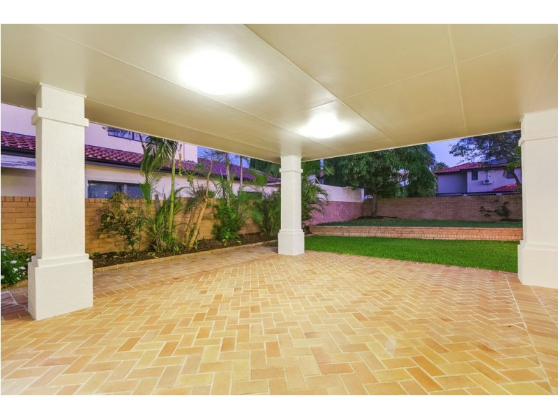 60 Delaney Circuit, Carindale QLD 4152