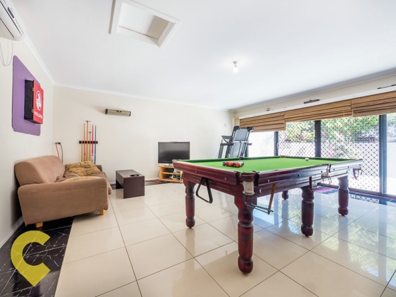 8 Yvonne Crescent, Mount Warren Park QLD 4207