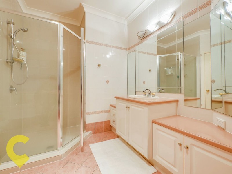 76 Delaney Circuit, Carindale QLD 4152