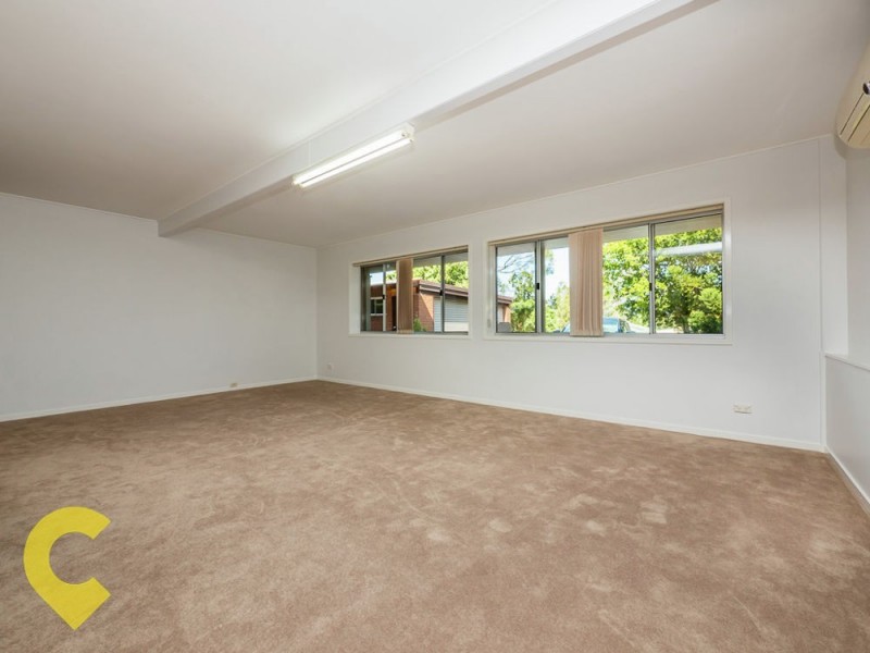 5 Teresa Court, Springwood QLD 4127