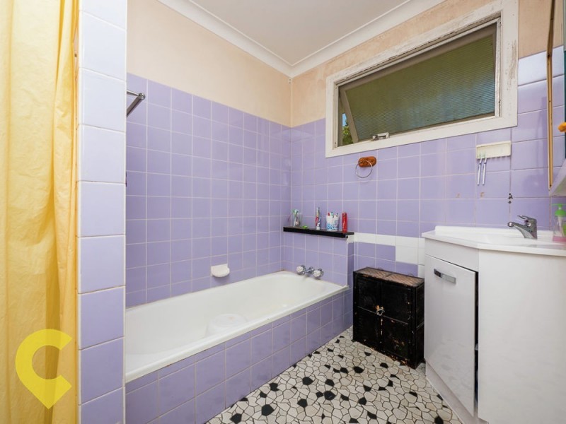 24 Baroda Street, Coopers Plains QLD 4108