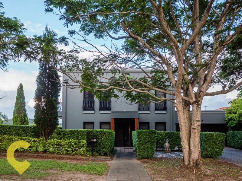 2 Ehlers Close, Carindale QLD 4152