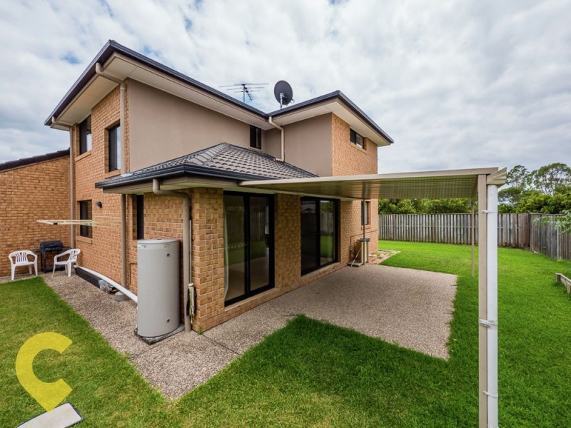 2 Apsley Crescent, Parkinson QLD 4115