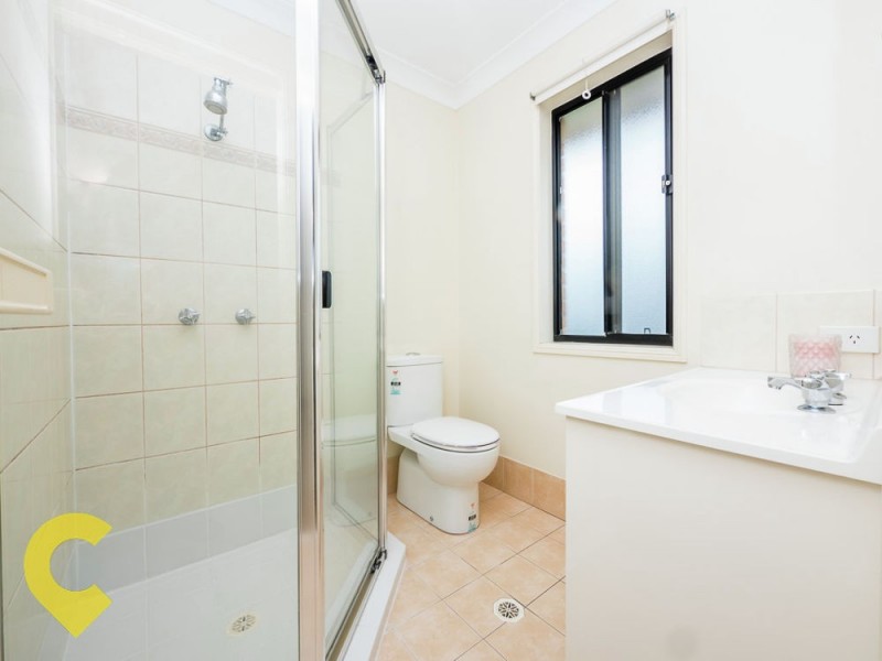 2 Apsley Crescent, Parkinson QLD 4115