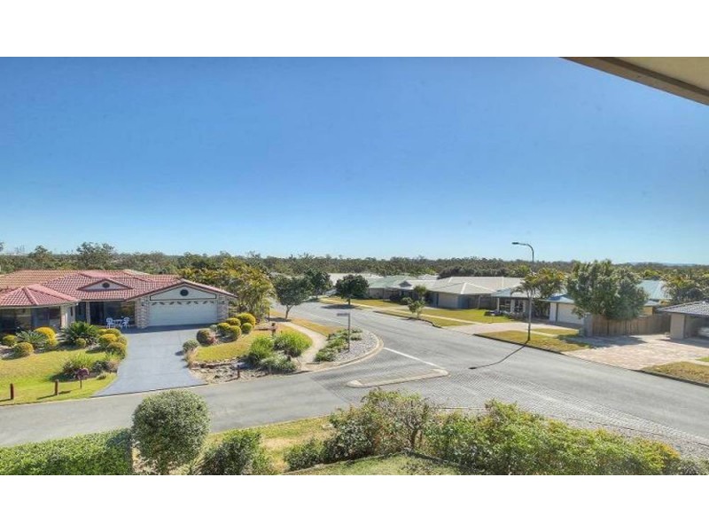 2 Apsley Crescent, Parkinson QLD 4115