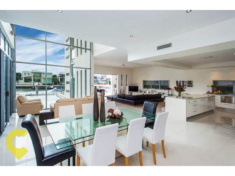 81 The Sovereign Mile, Paradise Point QLD 4216