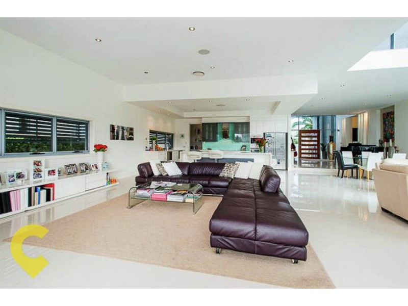 81 The Sovereign Mile, Paradise Point QLD 4216