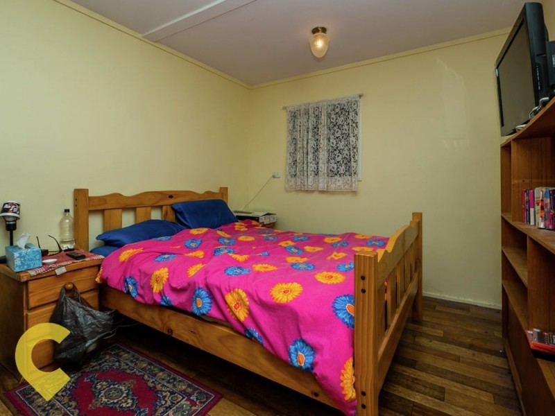 6-8 Meadow Crescent, Beenleigh QLD 4207