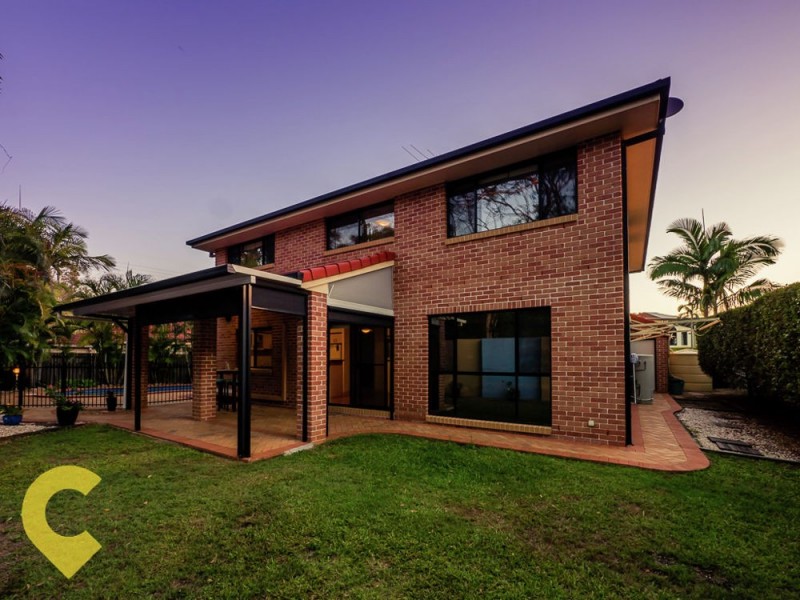 30 Silky Oak Crescent, Carindale QLD 4152