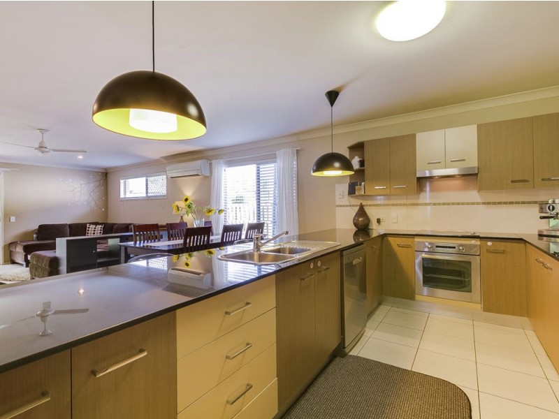 7 Watheroo Place, Parkinson QLD 4115