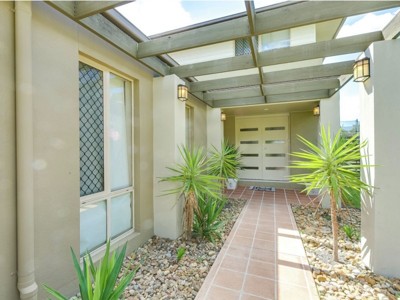 7 Watheroo Place, Parkinson QLD 4115