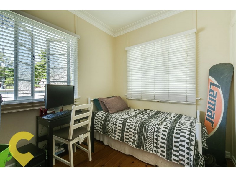 24 Salisbury Road, Ipswich QLD 4305
