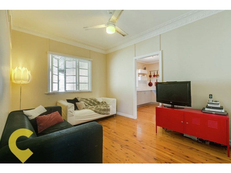 24 Salisbury Road, Ipswich QLD 4305