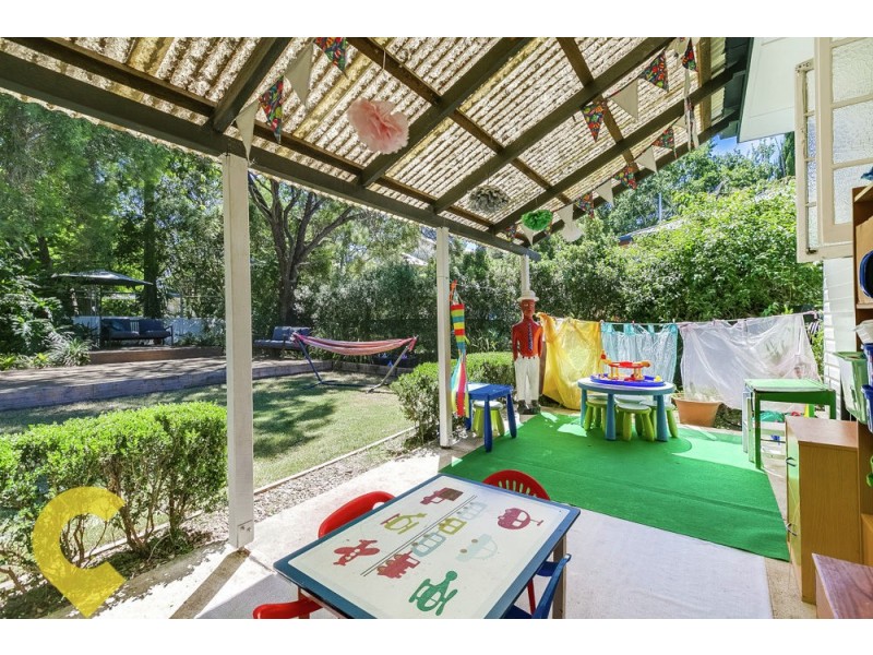 24 Salisbury Road, Ipswich QLD 4305