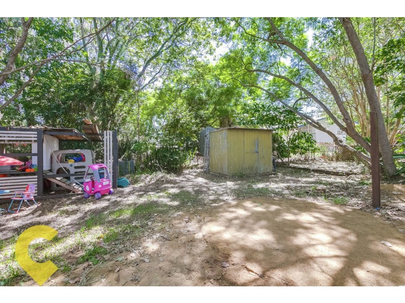 24 Salisbury Road, Ipswich QLD 4305