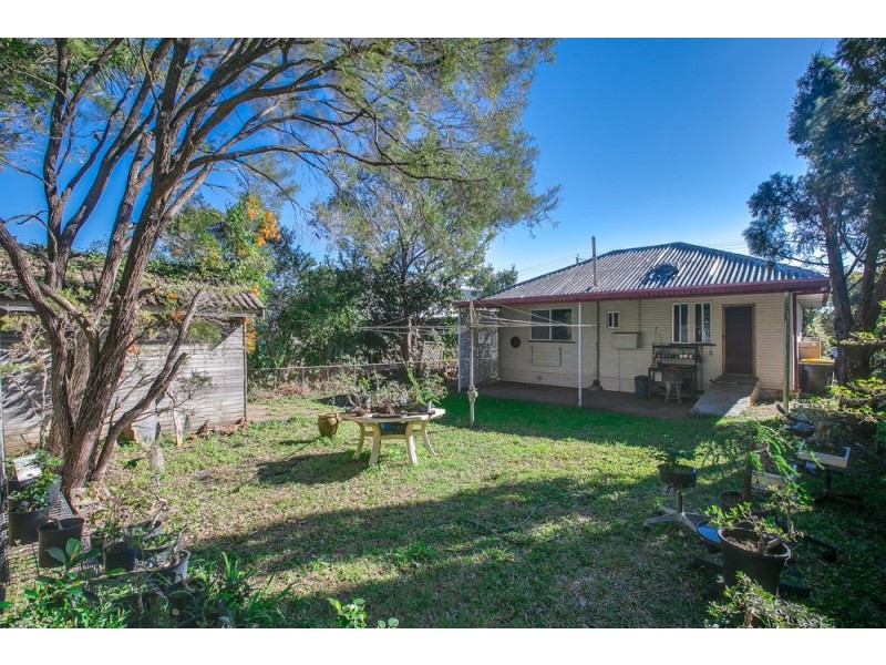 25 Chaucer Street, Moorooka QLD 4105