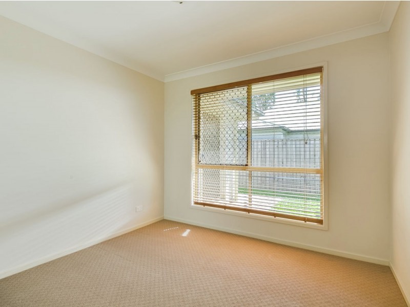 64 Larapinta Circuit, Parkinson QLD 4115
