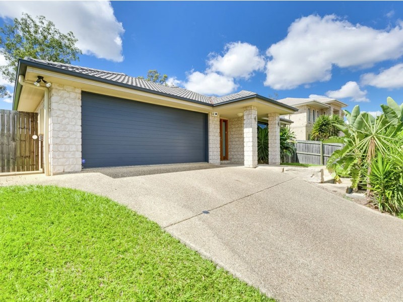 64 Larapinta Circuit, Parkinson QLD 4115