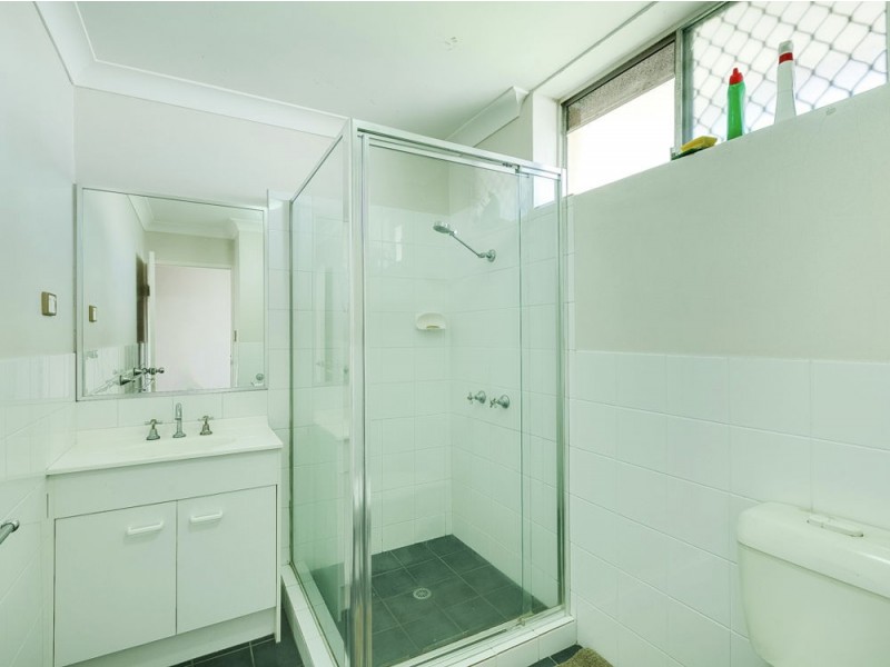 6/29 Lilly Street, Greenslopes QLD 4120
