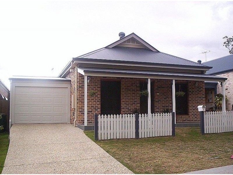 5 Cooloola Lane, Forest Lake QLD 4078