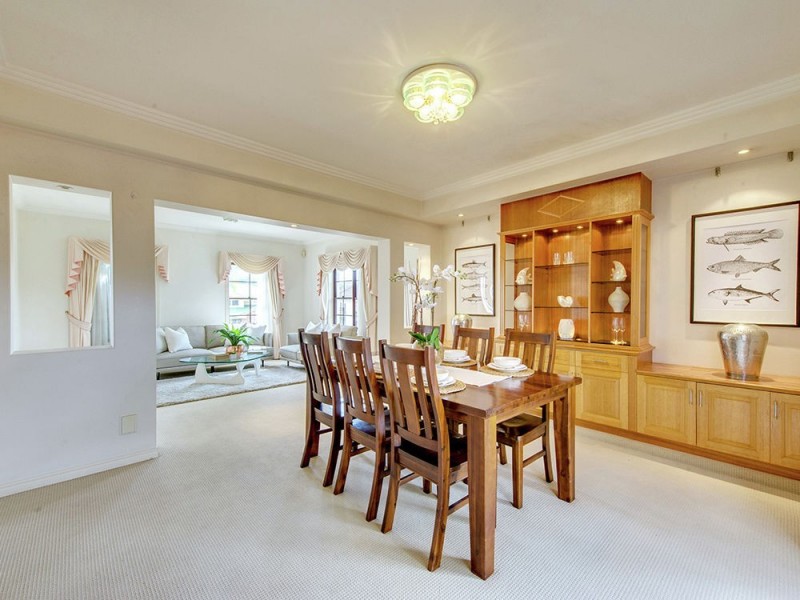 3 Beaulieu Crescent, Carindale QLD 4152