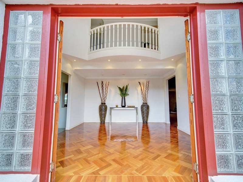 3 Beaulieu Crescent, Carindale QLD 4152