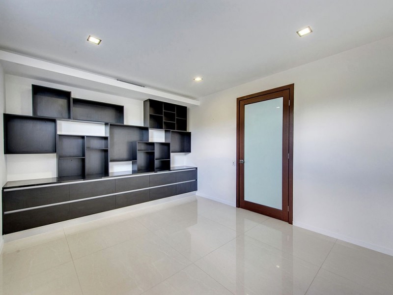 16 Obrist Place, Rochedale QLD 4123