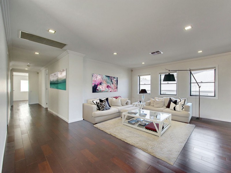 16 Obrist Place, Rochedale QLD 4123