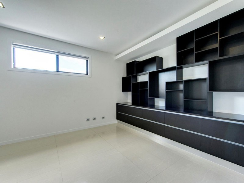 16 Obrist Place, Rochedale QLD 4123