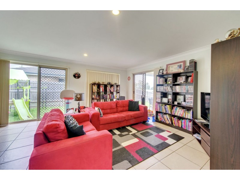 216 Edwards Street, Raceview QLD 4305