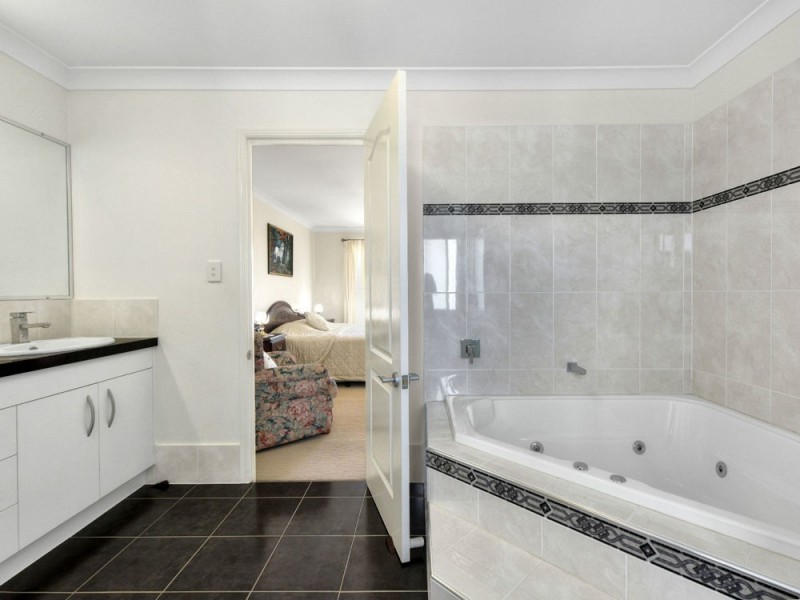 12 Drogheda Close, Underwood QLD 4119