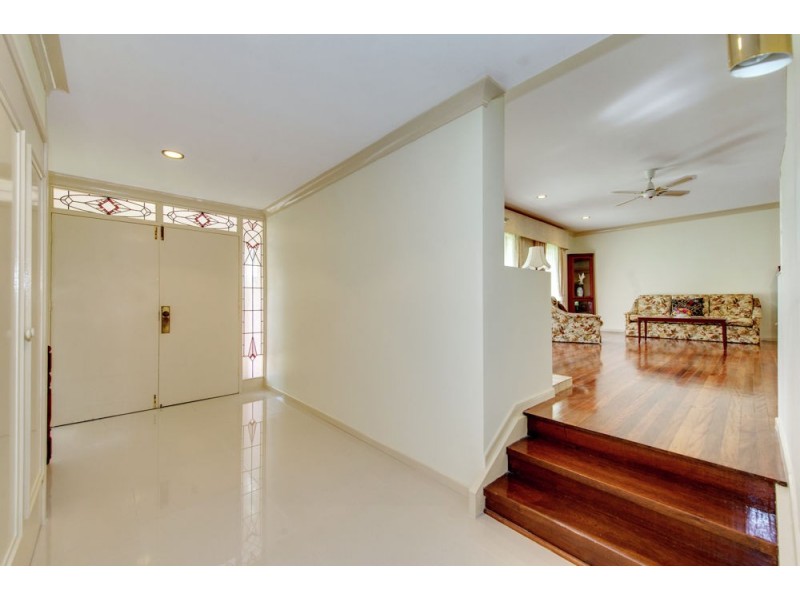 3 Manara Place, Eight Mile Plains QLD 4113