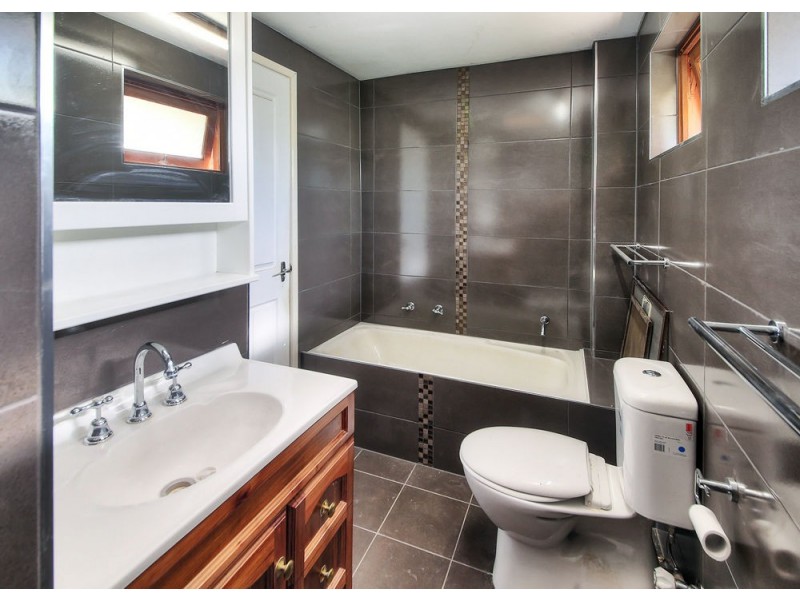 198 Pinelands Road, Sunnybank Hills QLD 4109