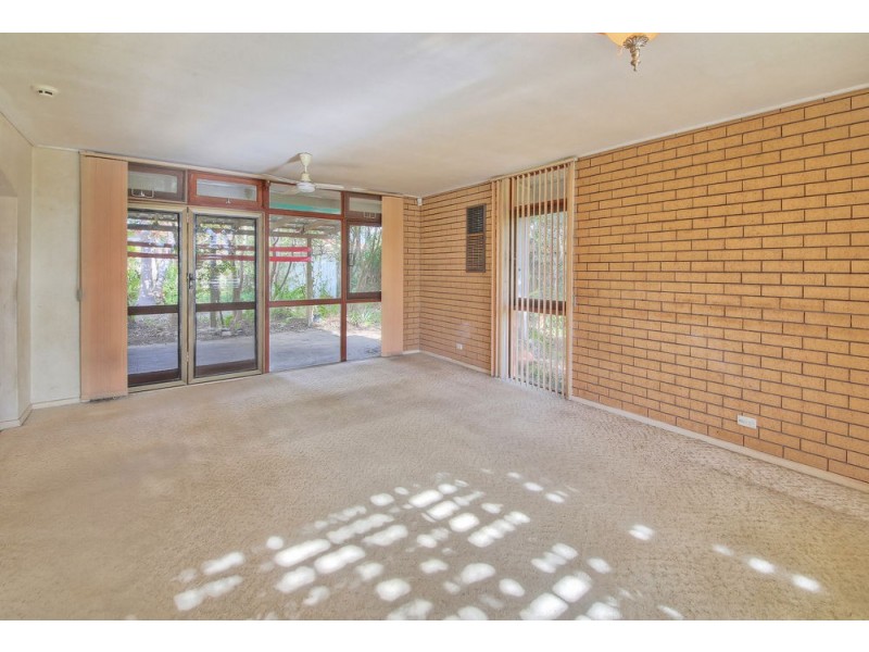 198 Pinelands Road, Sunnybank Hills QLD 4109