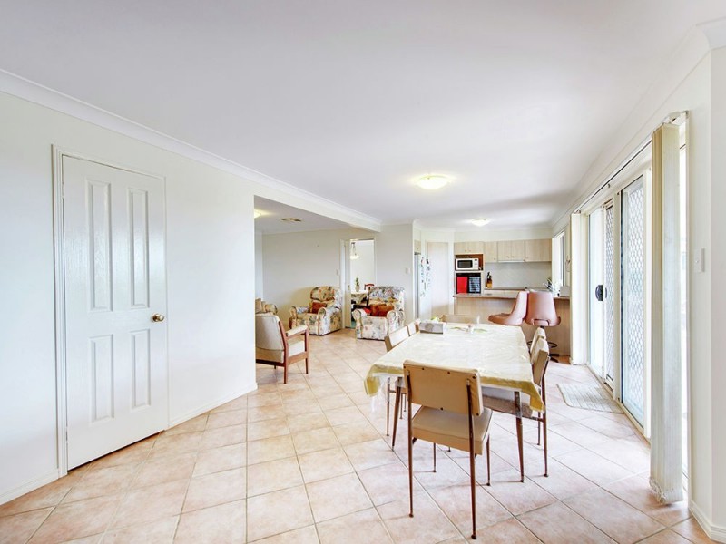 11 Outlook Place, Kuraby QLD 4112