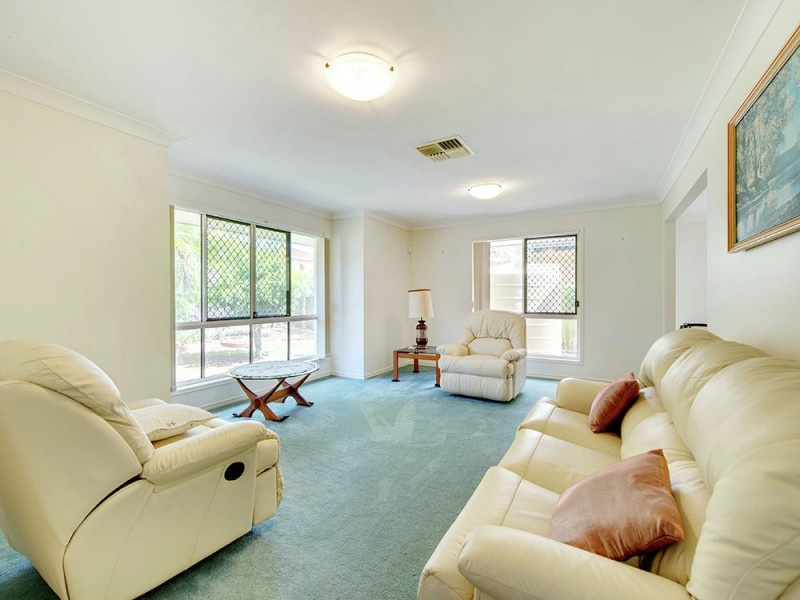 11 Outlook Place, Kuraby QLD 4112