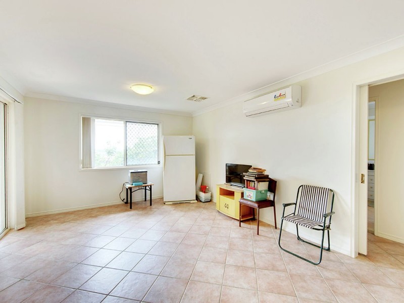 11 Outlook Place, Kuraby QLD 4112
