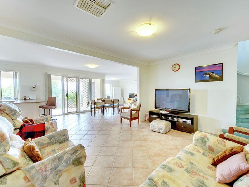11 Outlook Place, Kuraby QLD 4112