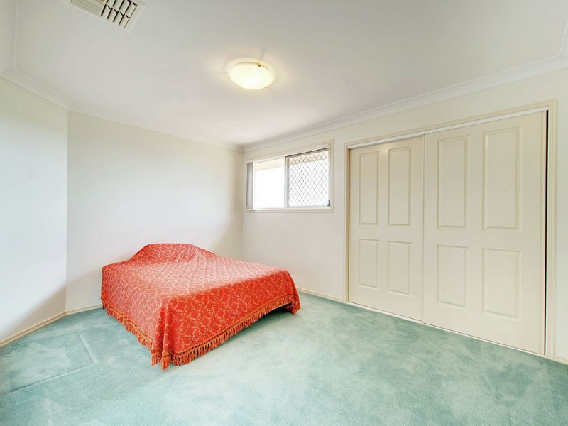 11 Outlook Place, Kuraby QLD 4112