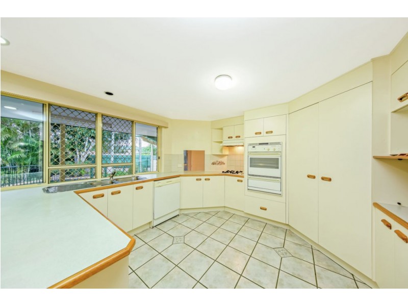 19 Jacaranda Place, Eight Mile Plains QLD 4113